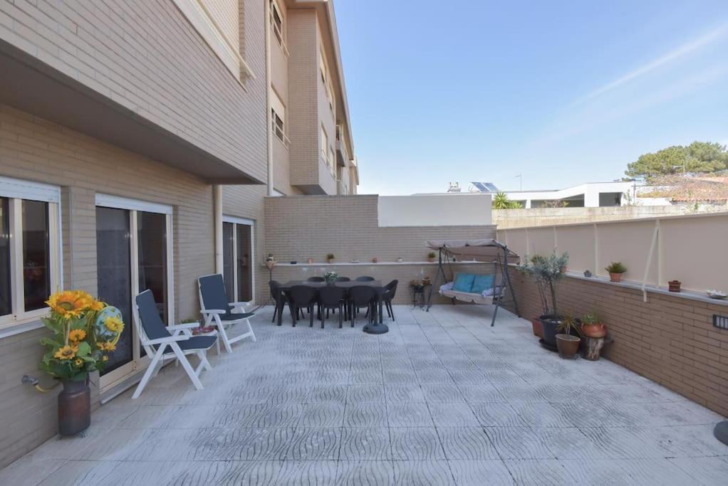 Rocha'S Apartment Remodelado! Na Praia Com Terraco Vila Nova de Gaia Exterior foto